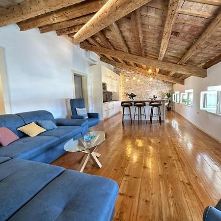 Apartment Luka 罗维尼 外观 照片