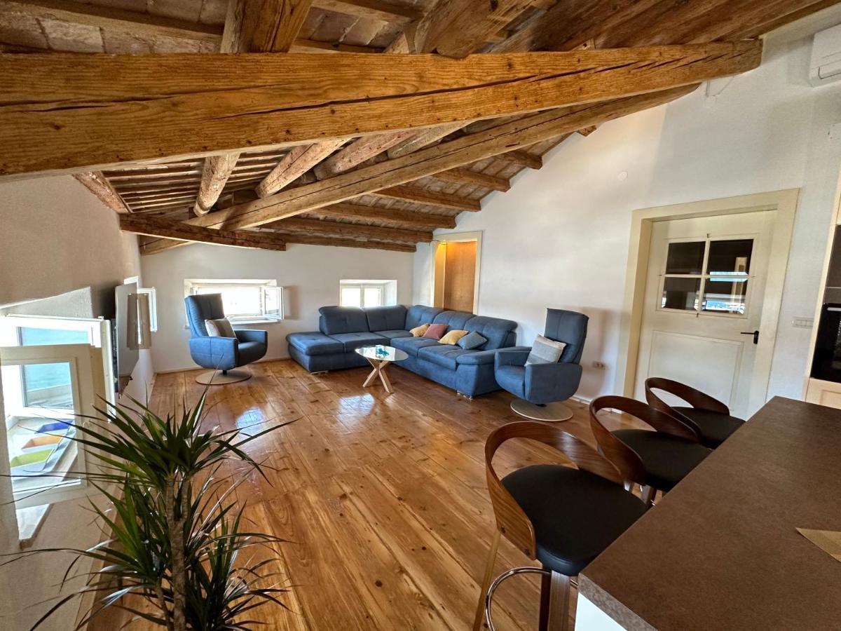 Apartment Luka 罗维尼 外观 照片