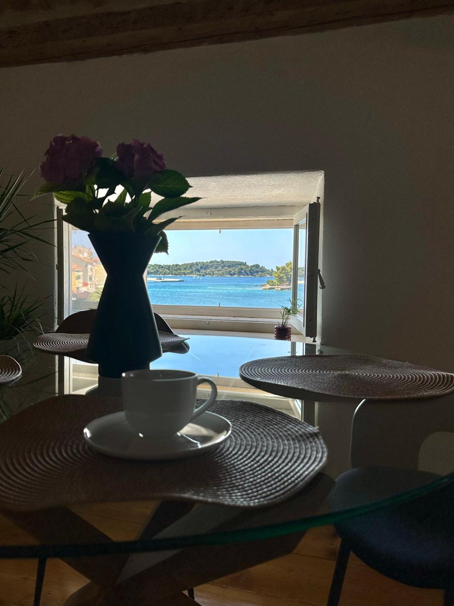 Apartment Luka 罗维尼 外观 照片