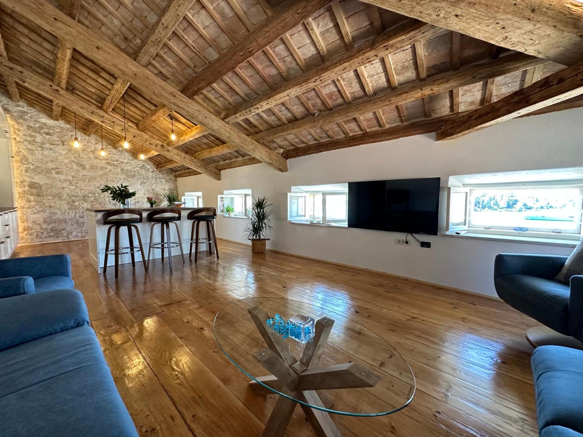 Apartment Luka 罗维尼 外观 照片