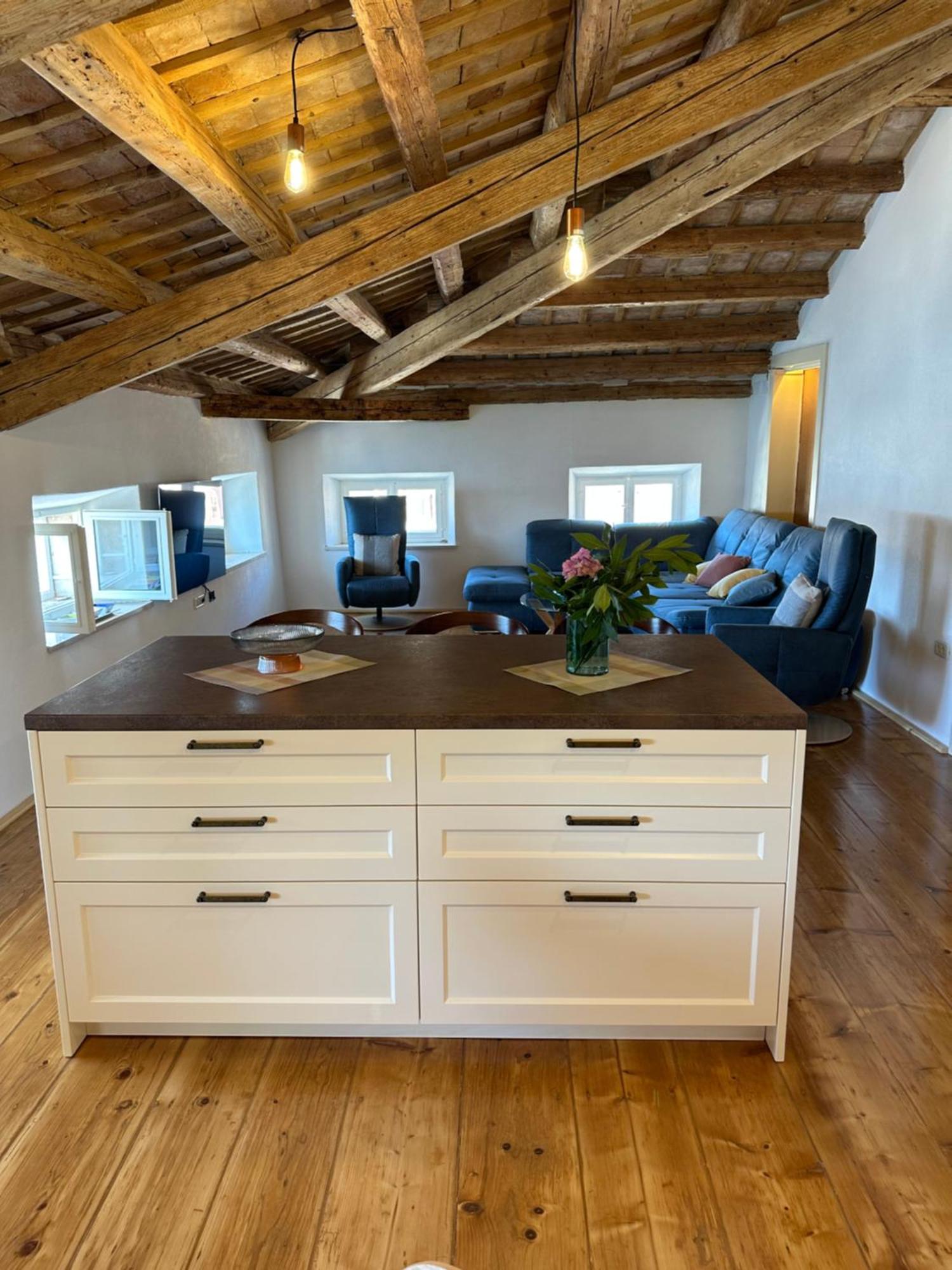 Apartment Luka 罗维尼 外观 照片