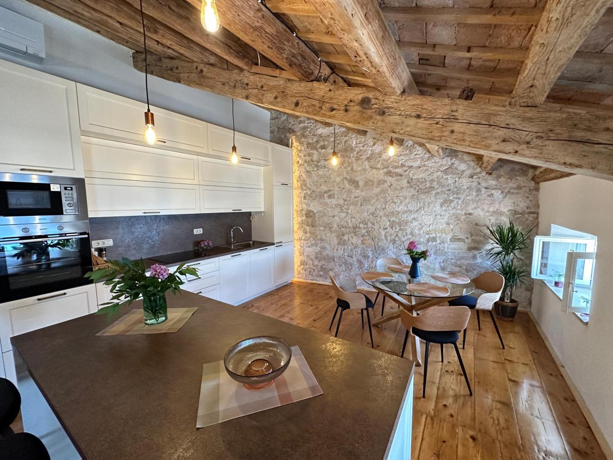 Apartment Luka 罗维尼 外观 照片